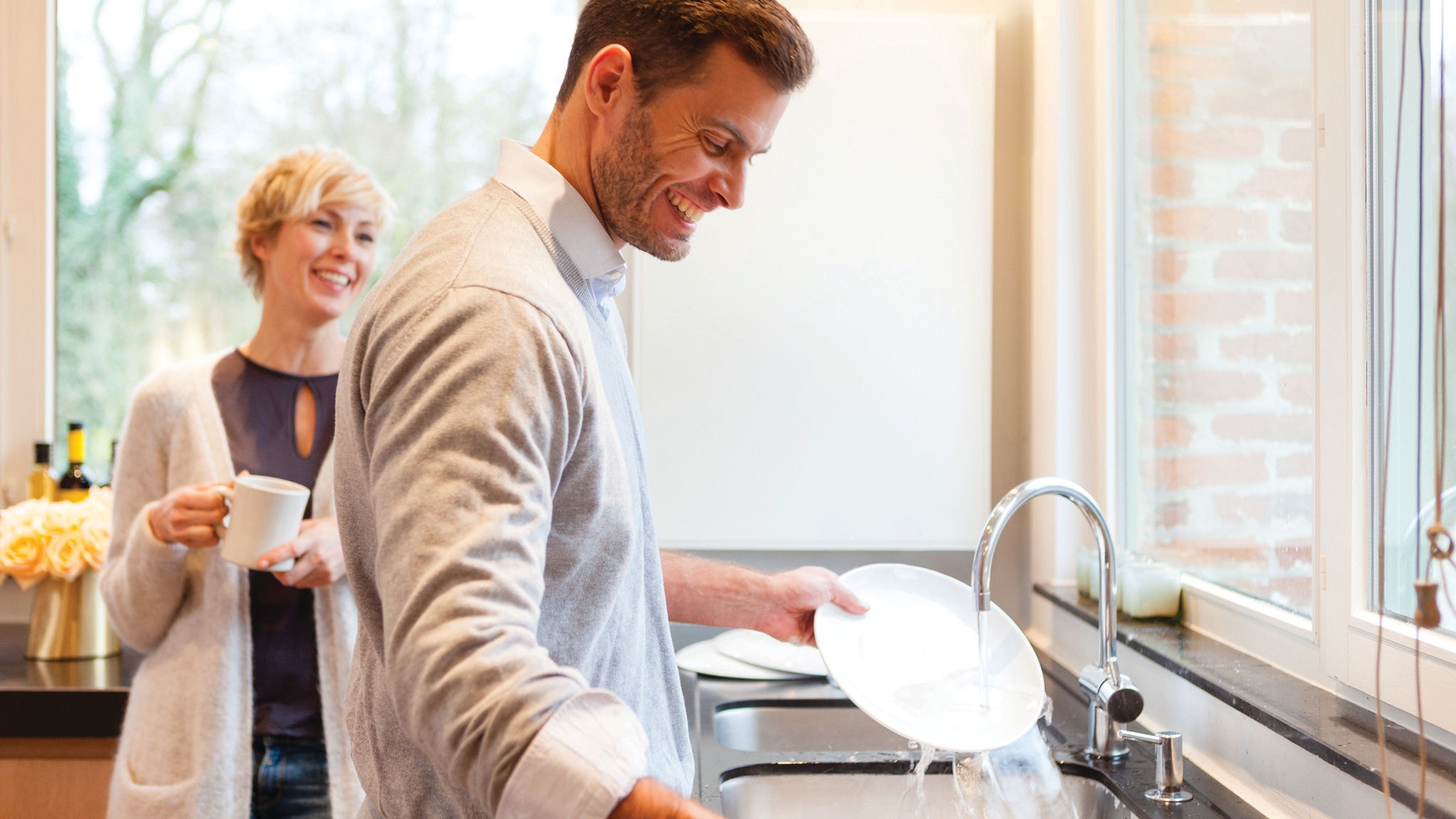Couple in the kitchen 
